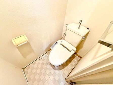 毎日使う場所だからこそ、使い勝手を考慮しました。白を基調に、飽きのこない空間に。