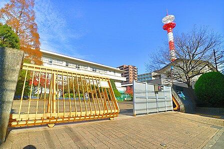 川崎市立宮前小学校 450m