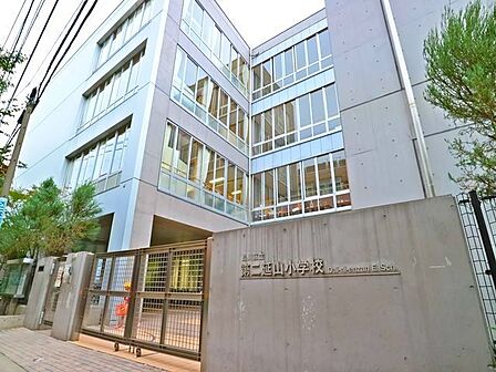 品川区立第二延山小学校 170m