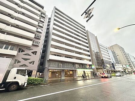 利便性＆自然環境に恵まれた、まさに人生を謳歌できる邸宅。