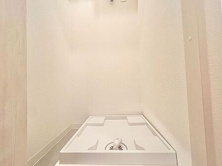 防水パン付洗濯機置場。
