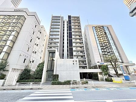 住む人がいつまでも心地良さを感じ続けられる多様な住空間を創造します。
