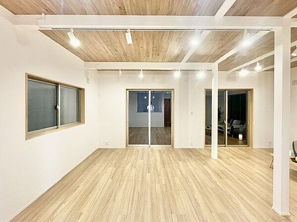 室内