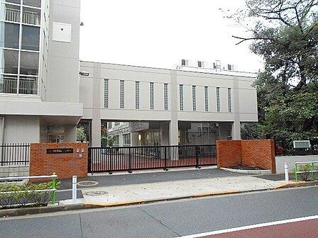 板橋区立金沢小学校 徒歩8分。 620m