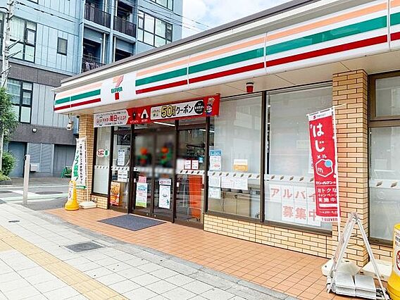 セブンイレブン...