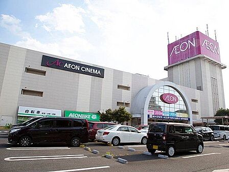 イオン大宮店 徒歩18分。 1420m