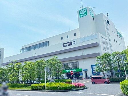 サミットストア柳瀬川駅前店 徒歩9分。 710m