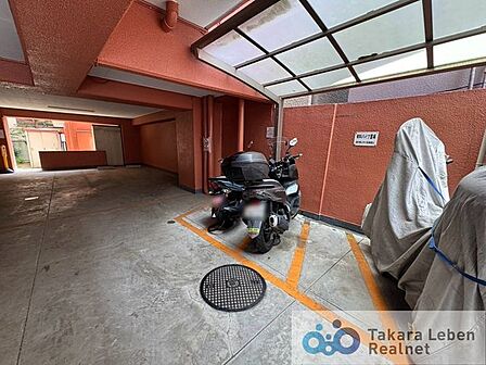 バイク置き場（空き要確認）
