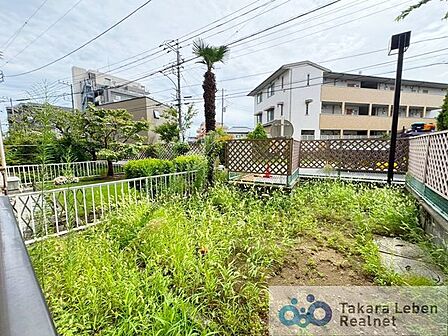 四季を肌で感じ、澄んだ空気で深呼吸できる自分だけのとっておきの空間。日々自然と触れ合うことで、朝も夜も快適に過ごすことができるでしょう。