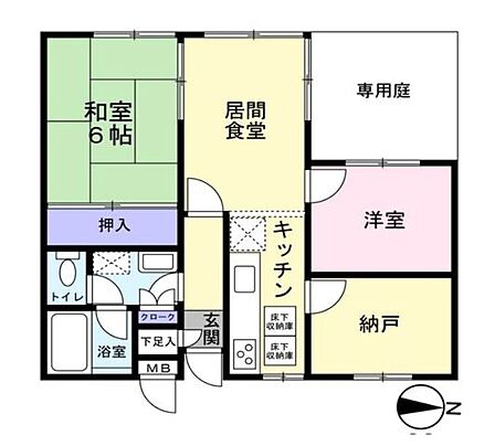 キッチンは、壁付けキッチン+床下収納がございます。キッチンの後ろに納戸がございますので、パントリーとしても使いやすい間取りで、他にも物置や様々な用途で納戸を使用することが出来ます。