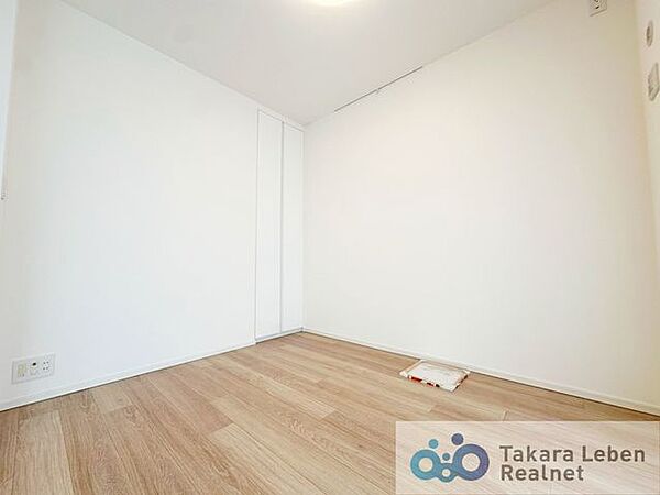 洋室を拡大表示
