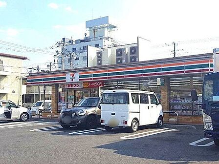 セブンイレブン戸田喜沢1丁目店 徒歩5分。 390m