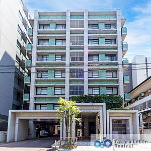 外観：新規内装リノベーション物件　南西角部屋につき陽当たり・風通し良好な3LDK　全居室2面採光の明るい住まい　ペットと暮らせるマンション　JR京浜東北線「蕨」駅より6分