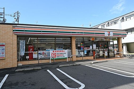 セブンイレブン...