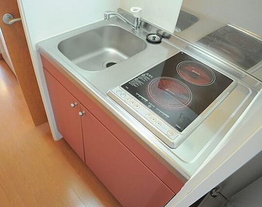 レオパレスクイール堀川_内装_1