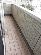 物干し金具付きで、外に洗濯物干せます。