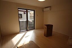 グレース・ステラ 101 1階1Kのリビング/ダイニング