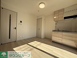 シャディグローブ 203 2階ワンルームのリビング/ダイニング