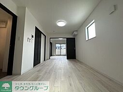 ジーメゾン八千代エクシア 301 3階1LDKのリビング/ダイニング