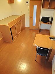 レオパレスグリーンレーベル 209 2階1Kのリビング/ダイニング