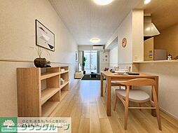 ルーナ・プレーナ 104 1階1LDKのリビング/ダイニング