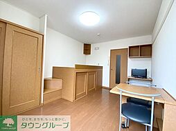 レオパレスコゥジィーＢ 1階1Kのリビング/ダイニング