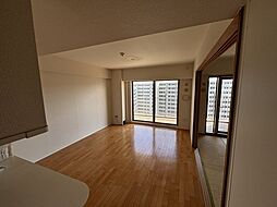 京成本線 京成大久保駅 徒歩12分の賃貸マンション 12階3LDKのリビング/ダイニング