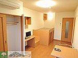 レオパレスエクセル元山　III 204 2階1Kのリビング/ダイニング