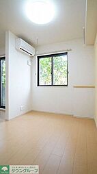 シェル・ヒルズ 101 1階1LDKのリビング/ダイニング