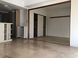 ゼファー北松戸マークフォート 3LDKのリビング/ダイニング