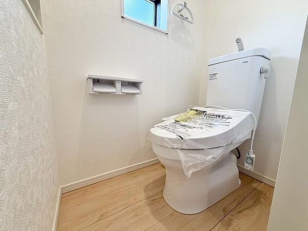トイレを拡大表示