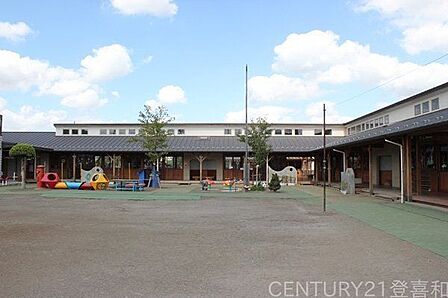 富士見みずほ幼稚園 徒歩10分。 790m