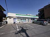 ファミリーマート東所沢駅前店 251m