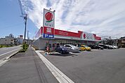 ドラッグストアセキ狭山市店 840m
