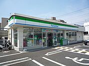 ファミリーマート所沢久米店 1037m