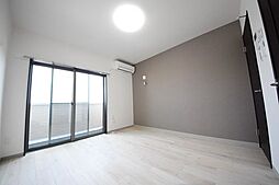 西武新宿線 新狭山駅 徒歩2分の賃貸アパート 3階1Kのリビング/ダイニング