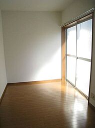 パインビル 305 3階ワンルームのリビング/ダイニング