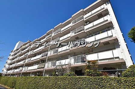 堂々とした佇まいが、住む者に満足感と安心感を与えてくれます。