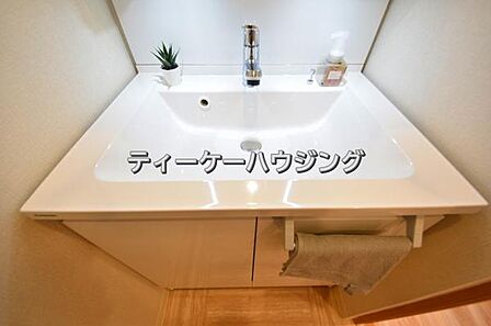 一日のスタートは清潔な洗面所から。