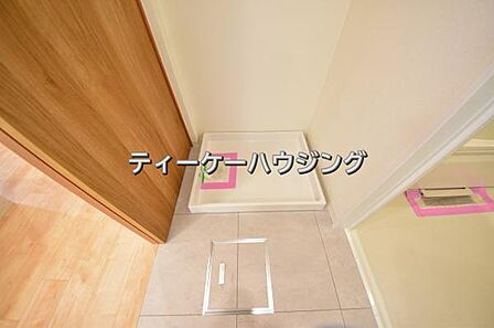 大容量の洗濯機にも対応できる洗濯機置き場を確保。