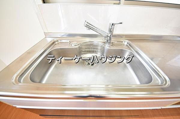 キッチンを拡大表示