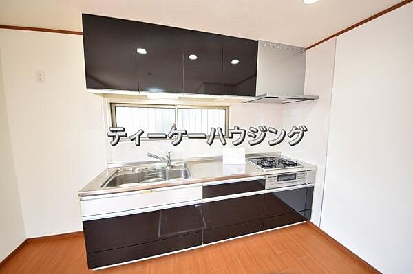 キッチンを拡大表示