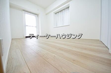 精錬された空間は日々の生活に歓びをもたらしてくれる筈です。