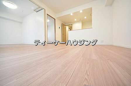 お家の中心となる大きな空間がご家族のコミュニケーションスペースになる筈です。
