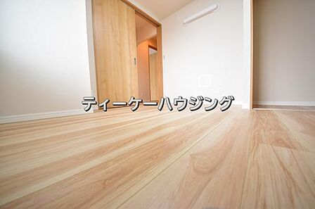 明るい陽射しと爽やかな風を呼び込む。心地よい空間を創造いたしました。