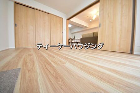 精錬された空間は日々の生活に歓びをもたらしてくれる筈です。
