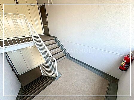 ◆リフォーム履歴あり◆ヨークマートから1番近い棟の最上階角部屋になります◆内見受付中◆