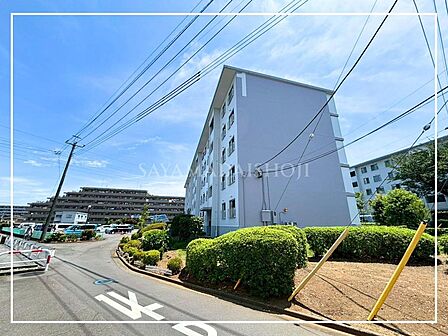 ◆リフォーム履歴あり◆ヨークマートから1番近い棟の最上階角部屋になります◆内見受付中◆