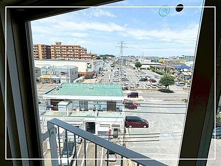 ◆リフォーム履歴あり◆ヨークマートから1番近い棟の最上階角部屋になります◆内見受付中◆