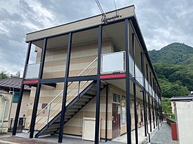 レオパレスオクソノアピテ 211 ｜ 岡山県高梁市落合町近似1244-1（賃貸アパート1K・2階・20.28㎡） その1